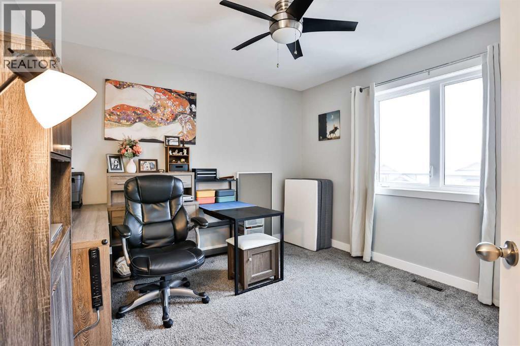 874 Jessie Mcleay Road N, Lethbridge, AB - Indoor Photo Showing Office