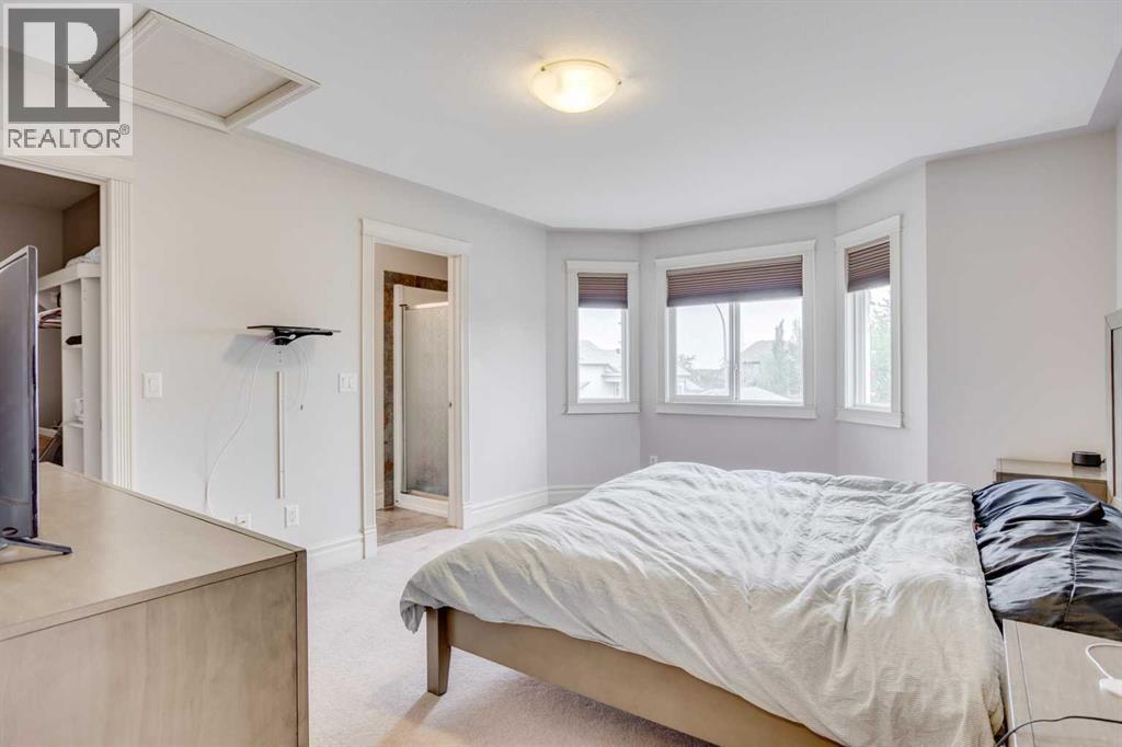 176 Maple Leaf Lane, Fort Mcmurray, AB - Indoor Photo Showing Bedroom