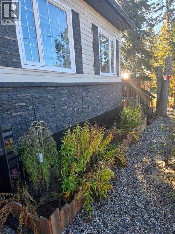 1013 Osprey Drive, Livelong, SK - Outdoor