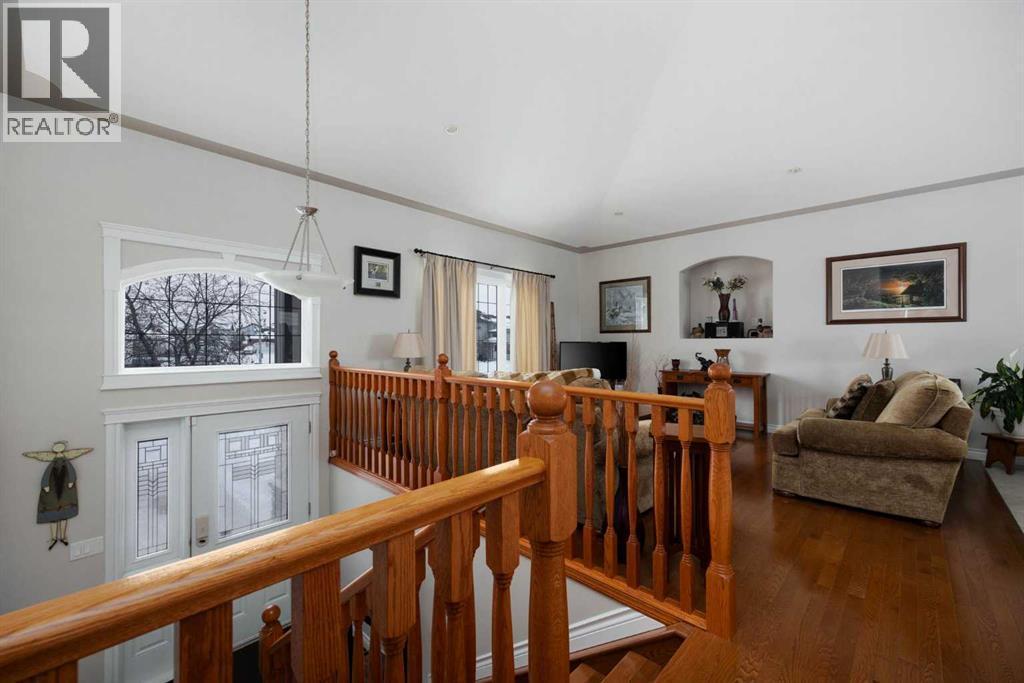 Hardwood flooring - 237 Trillium Road, Fort Mcmurray, AB - Indoor