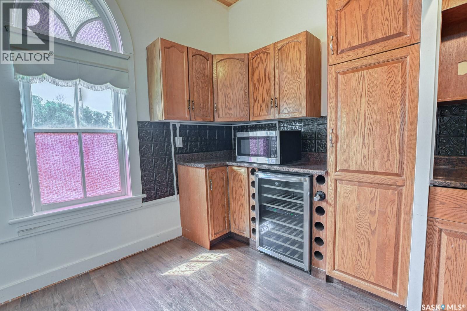 229 Victoria Street, Lang, SK - Indoor