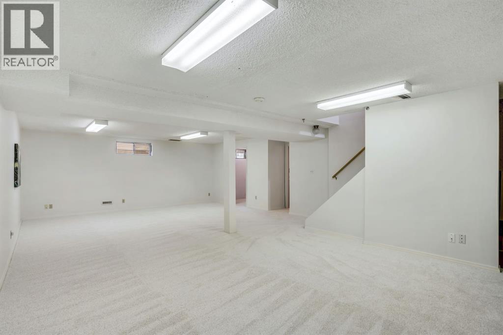 127 Falshire Way Ne, Calgary, AB - Indoor