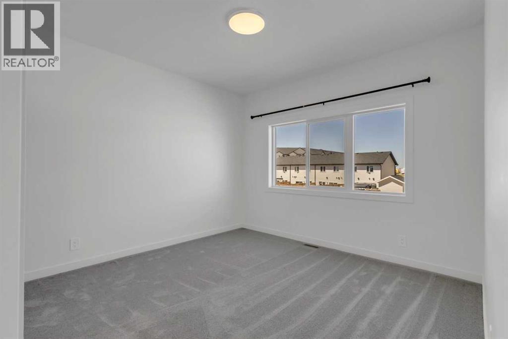 Primary bedroom - 9 Ian Way, Sylvan Lake, AB - Indoor