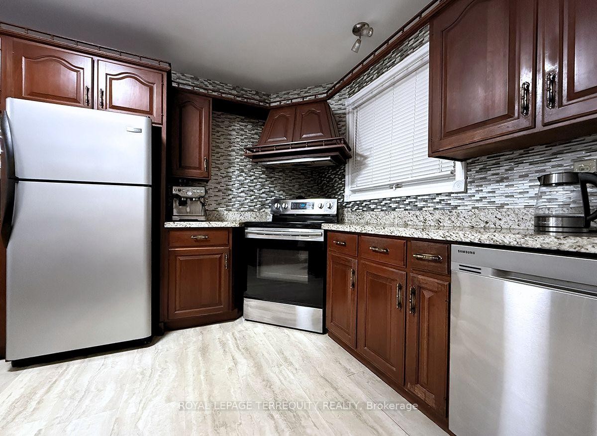 1704 Oberon Crescent, Mississauga, ON