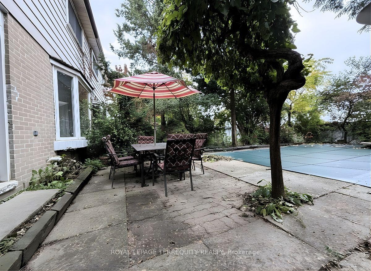 1704 Oberon Crescent, Mississauga, ON