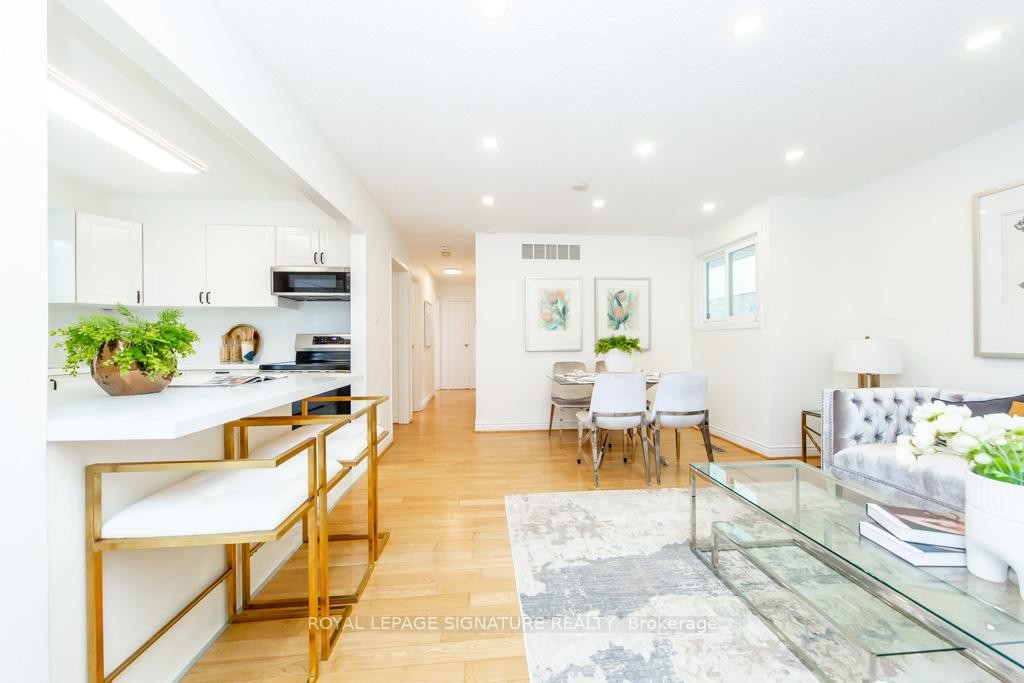 6172 Kindree Circle, Mississauga, ON - Indoor