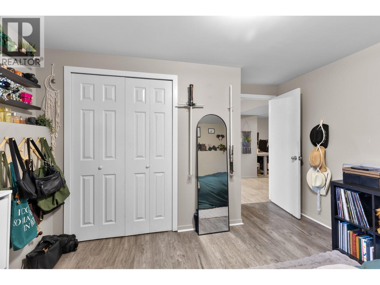 1231 Kelglen Crescent, Kelowna, BC - Indoor