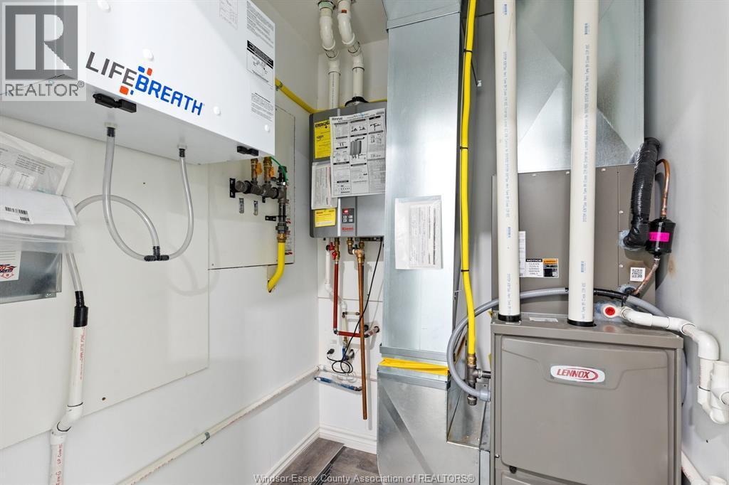 98 Erie Street North, Ridgetown, ON - Indoor Photo Showing Basement