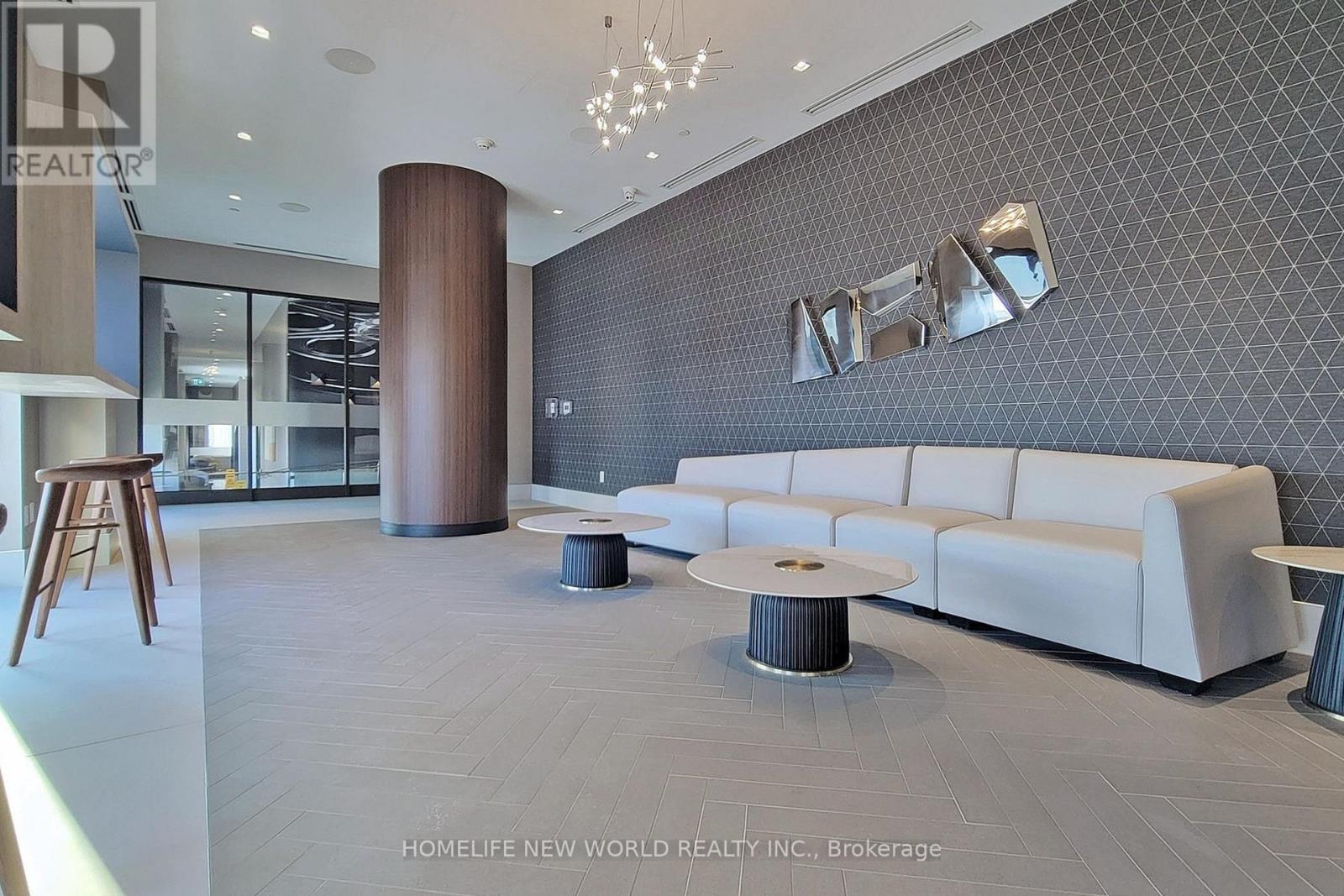 2807 - 3883 Quartz Road, Mississauga, ON - Indoor Photo Showing Other Room