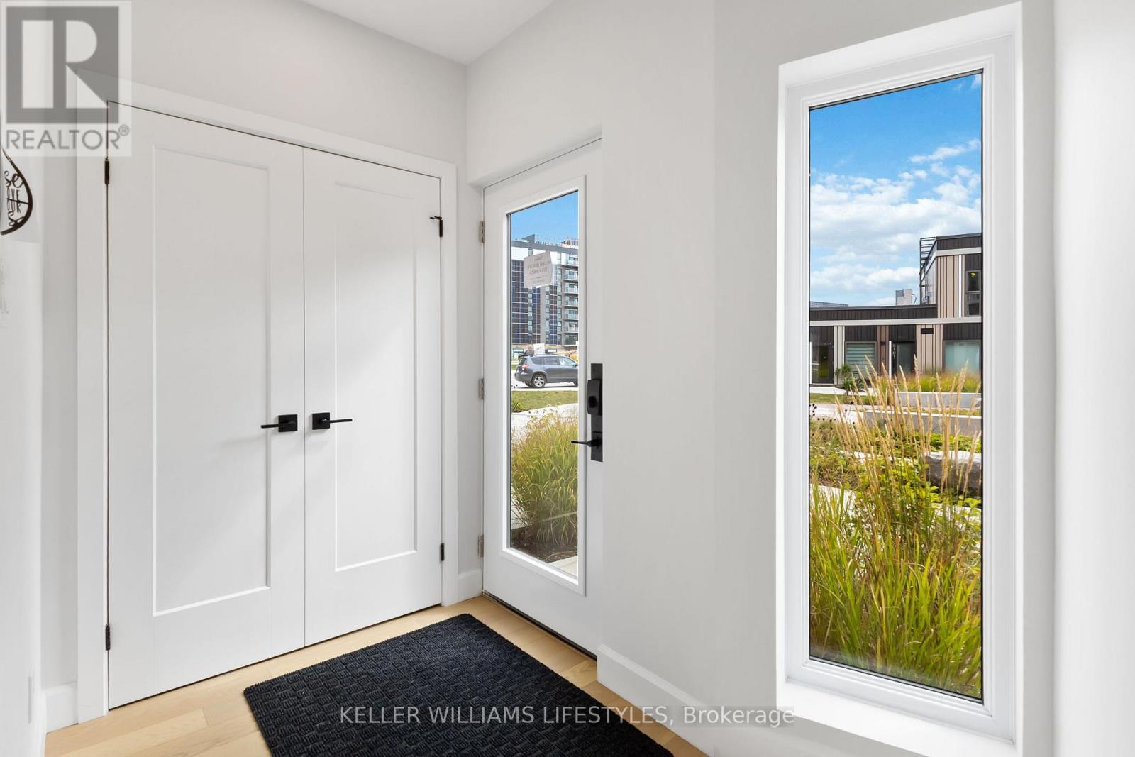 B117 - 2082 Lumen Drive, London South (South A), ON - Indoor Photo Showing Other Room