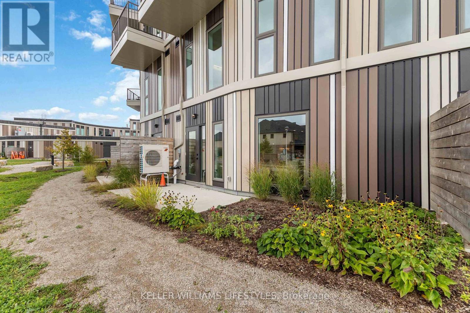 B117 - 2082 Lumen Drive, London South (South A), ON - Outdoor