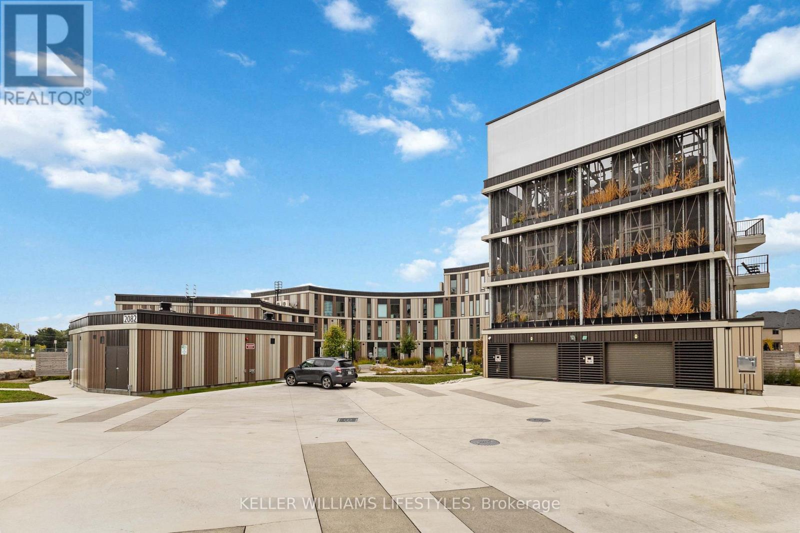 B117 - 2082 Lumen Drive, London South (South A), ON - Outdoor