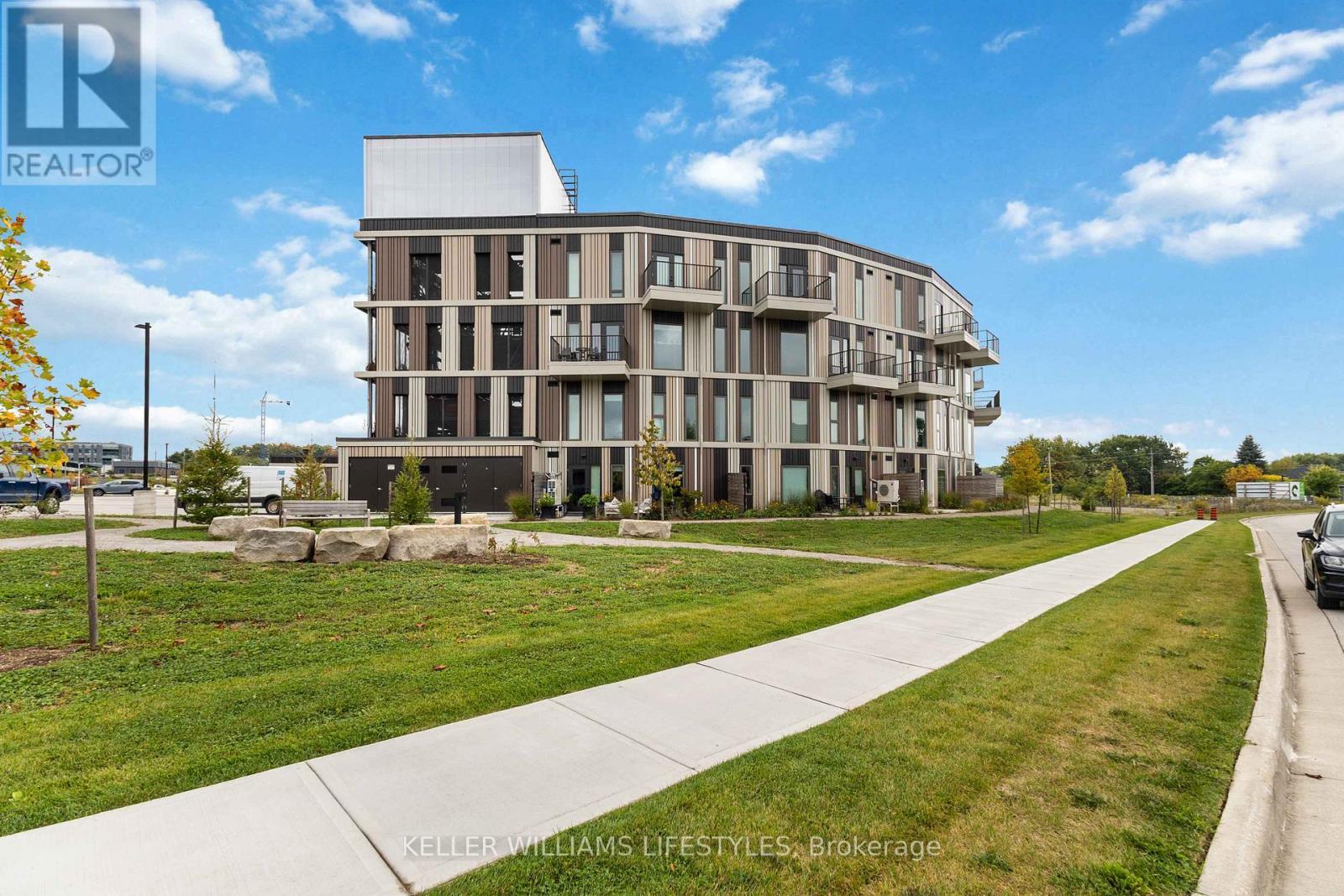 B117 - 2082 Lumen Drive, London South (South A), ON - Outdoor With Facade