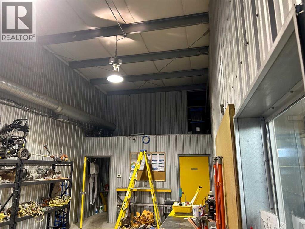 414 21 Street Se, High River, AB