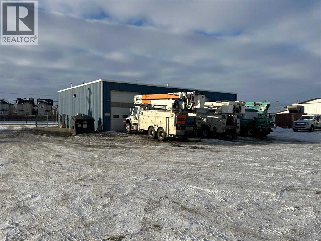 414 21 Street Se, High River, AB