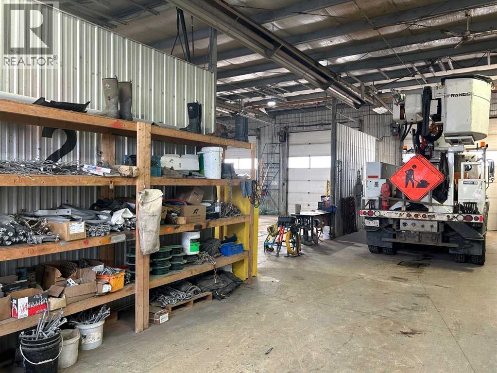 414 21 Street Se, High River, AB