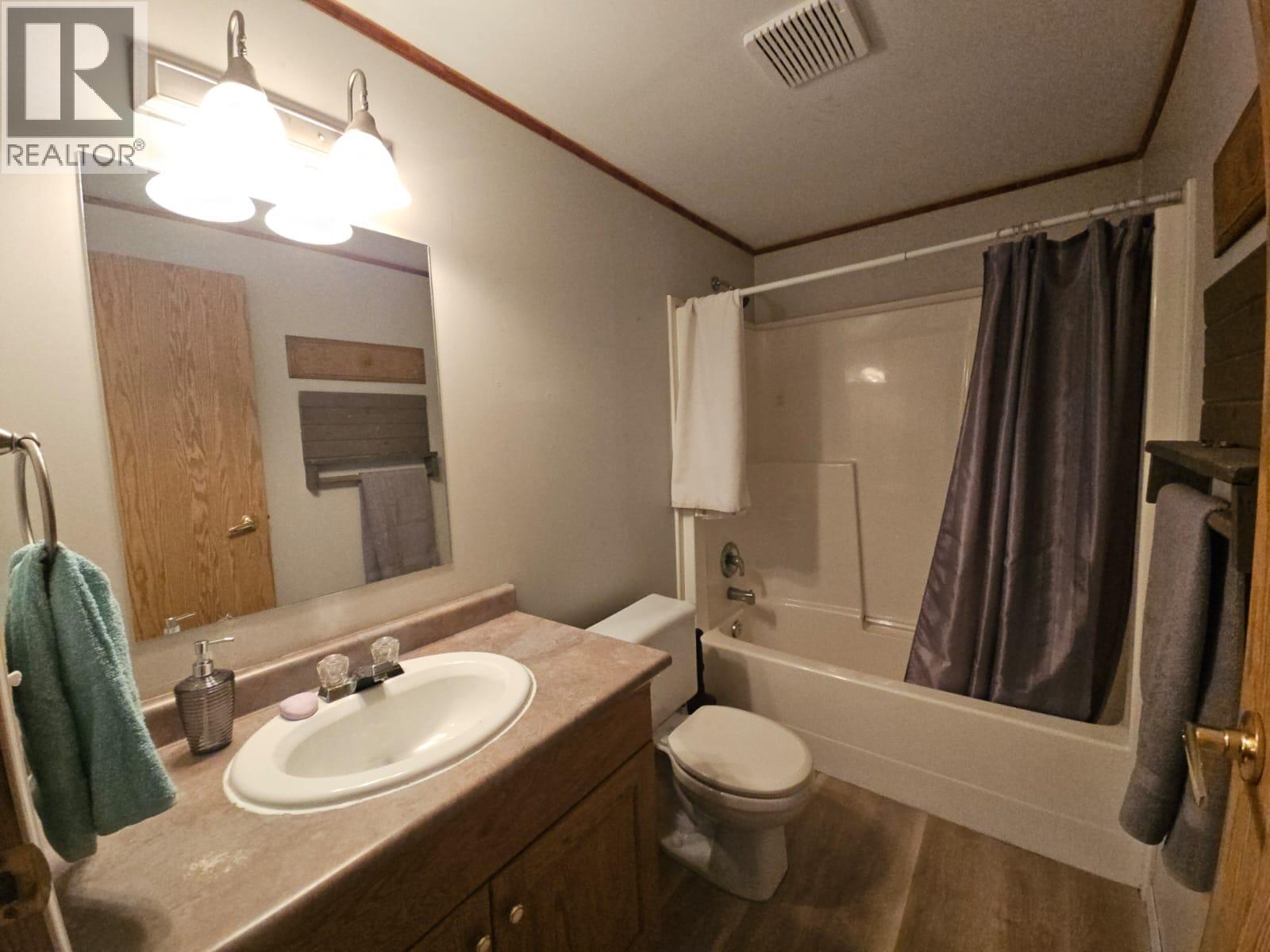 4504 42 Avenue Ne, Chetwynd, BC