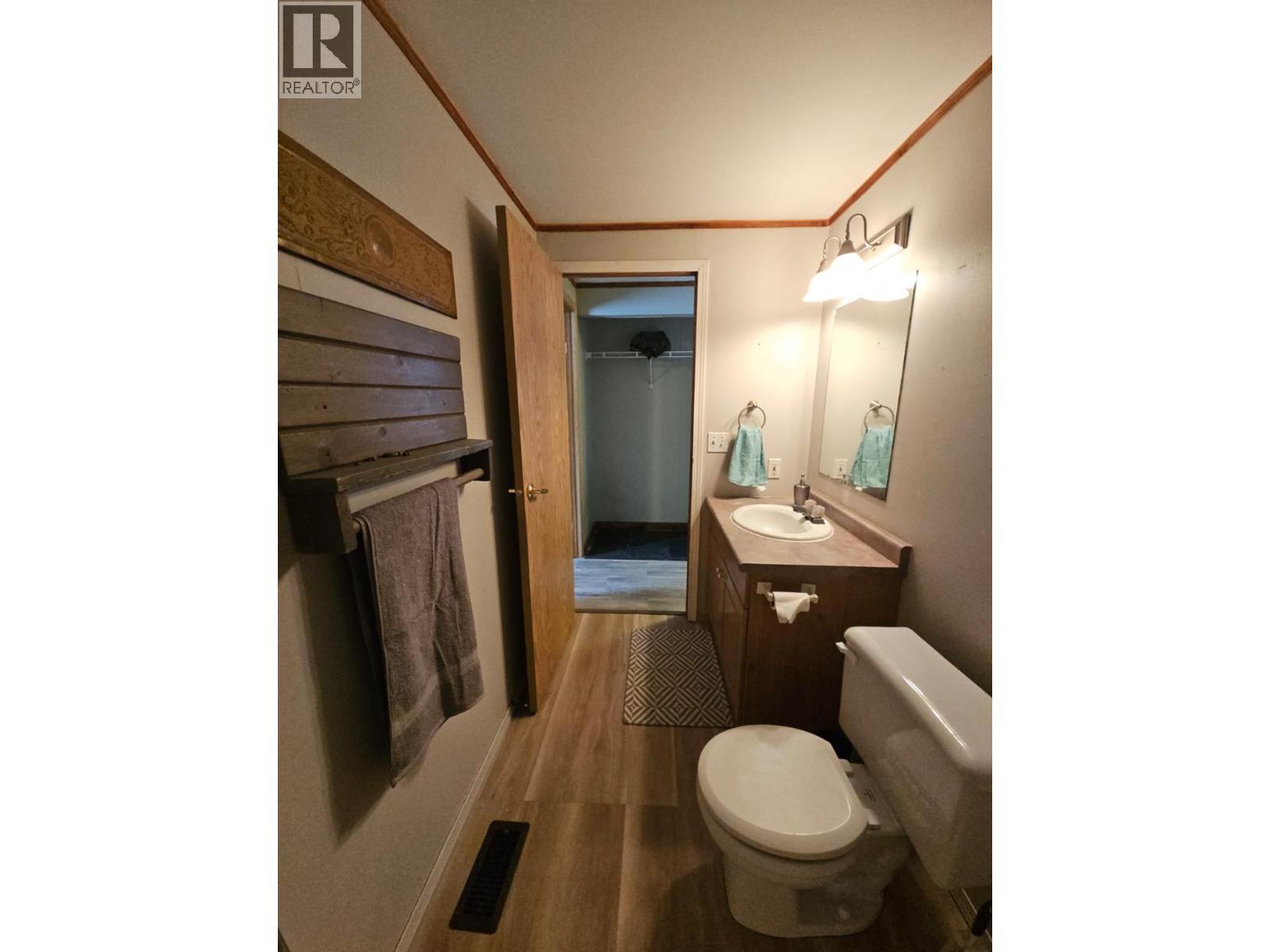 4504 42 Avenue Ne, Chetwynd, BC