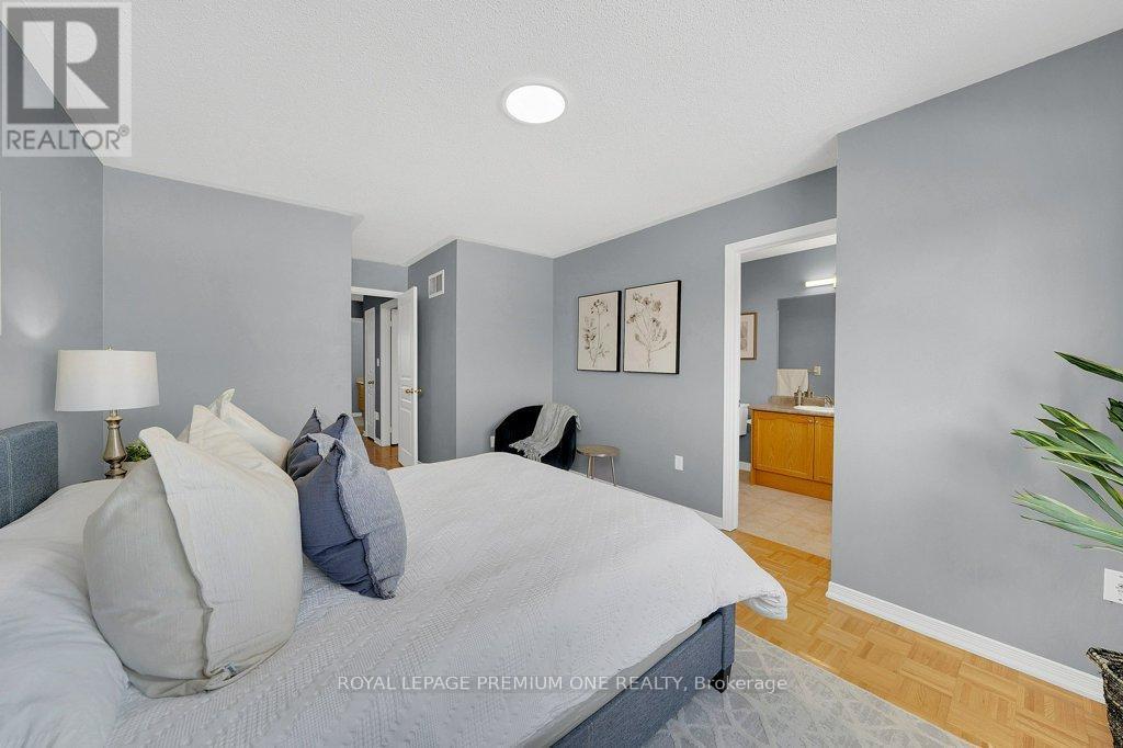 13 Summitridge Court, Brampton, ON - Indoor Photo Showing Bedroom