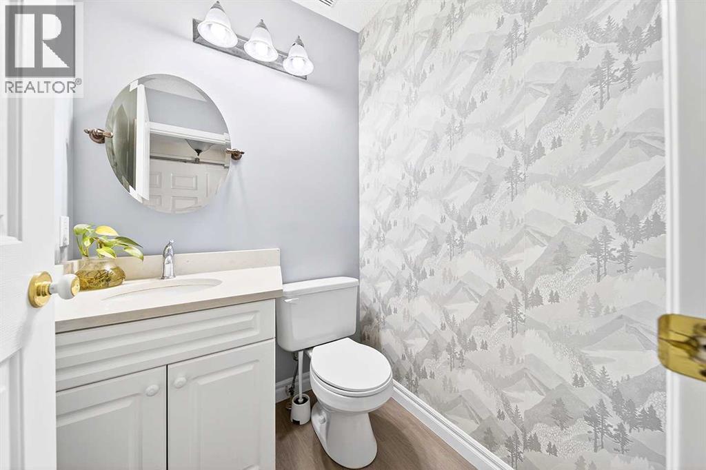 15209 Prestwick Boulevard Se, Calgary, AB - Indoor Photo Showing Bathroom