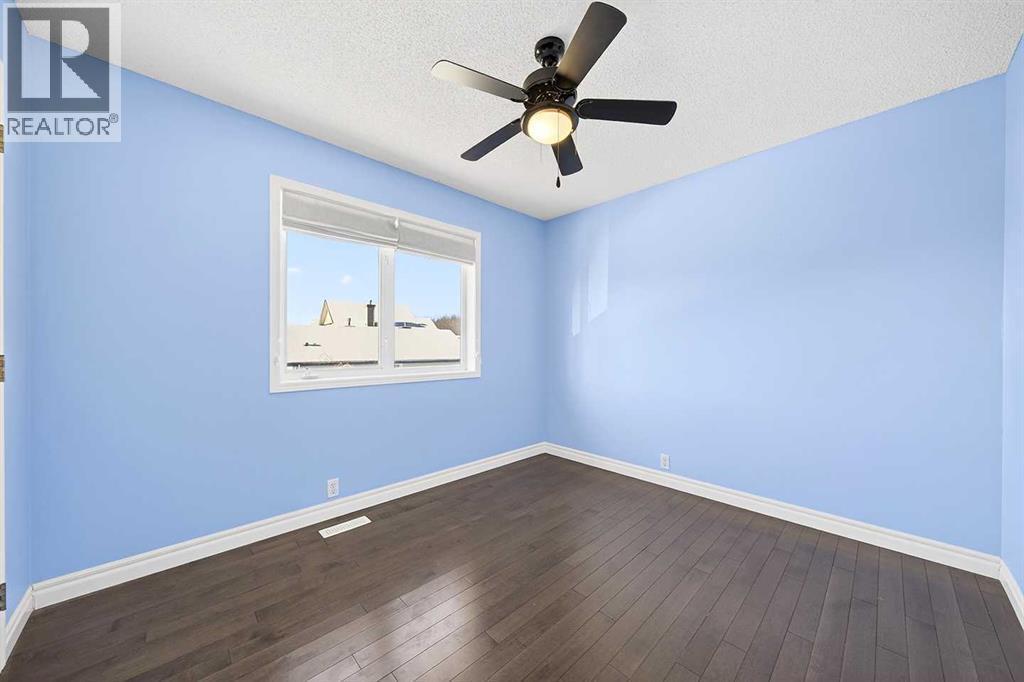 15209 Prestwick Boulevard Se, Calgary, AB - Indoor Photo Showing Other Room