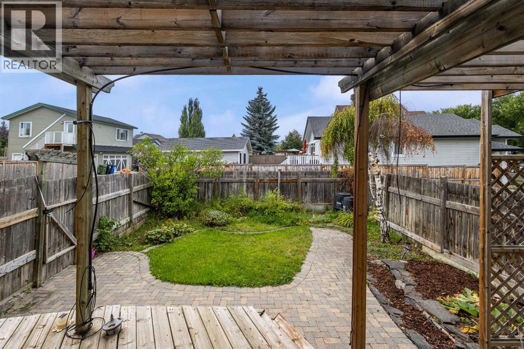 15209 Prestwick Boulevard Se, Calgary, AB - Outdoor With Deck Patio Veranda With Exterior