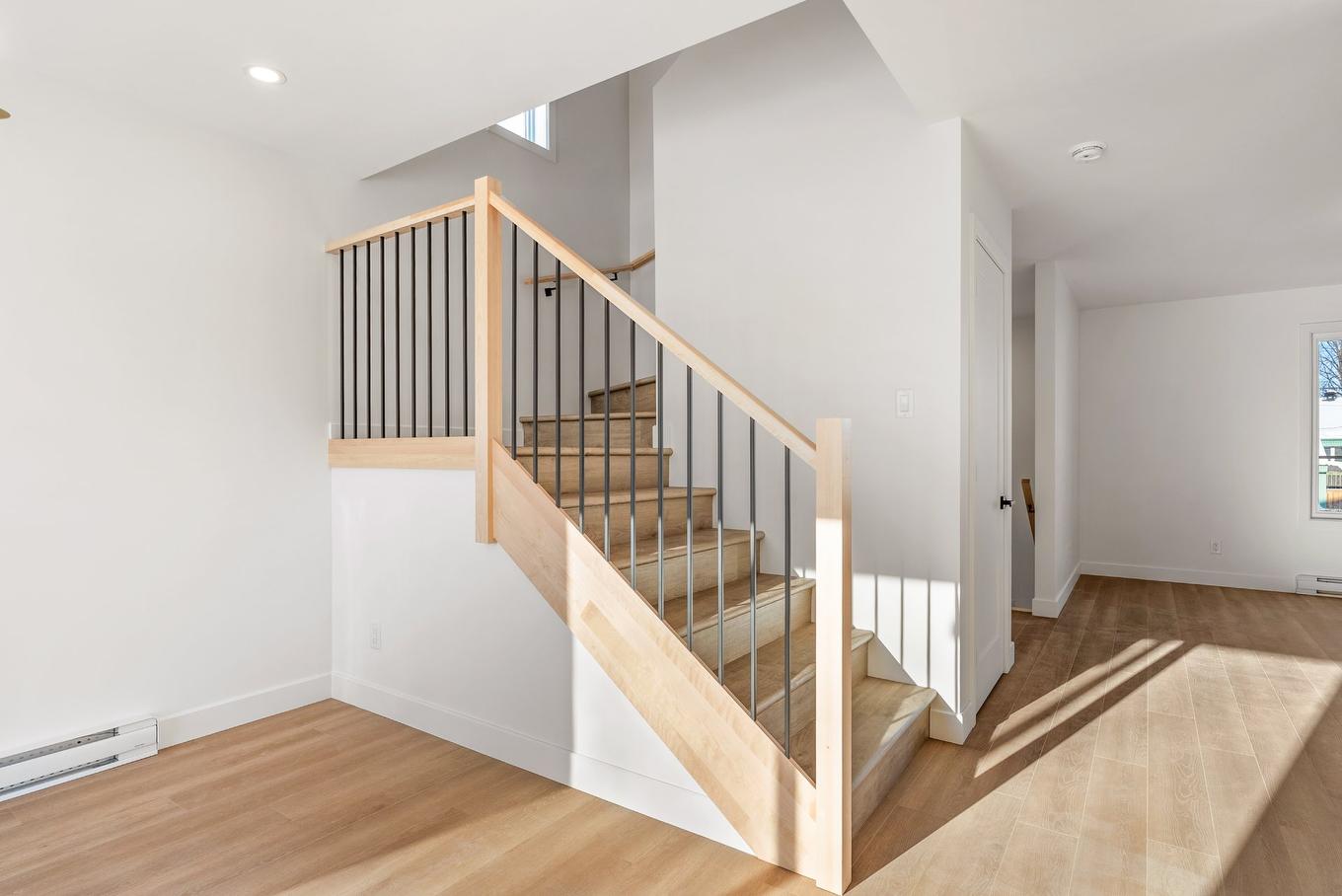 Escalier - Rue Françoise-Giffard, Québec (La Haute-Saint-Charles), QC - Indoor Photo Showing Other Room
