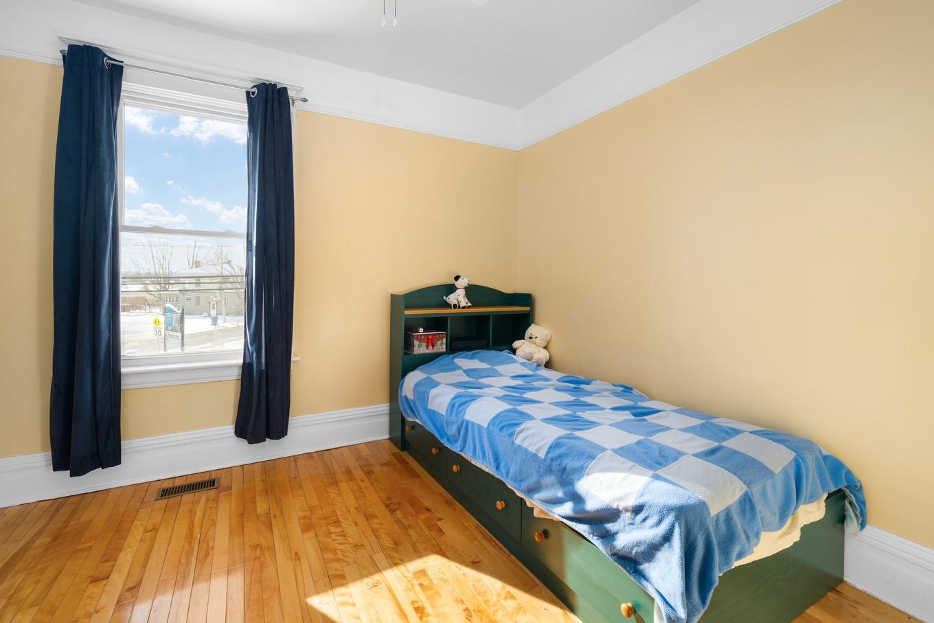 Bedroom - 3 Rue Bridge, Ormstown, QC - Indoor Photo Showing Bedroom