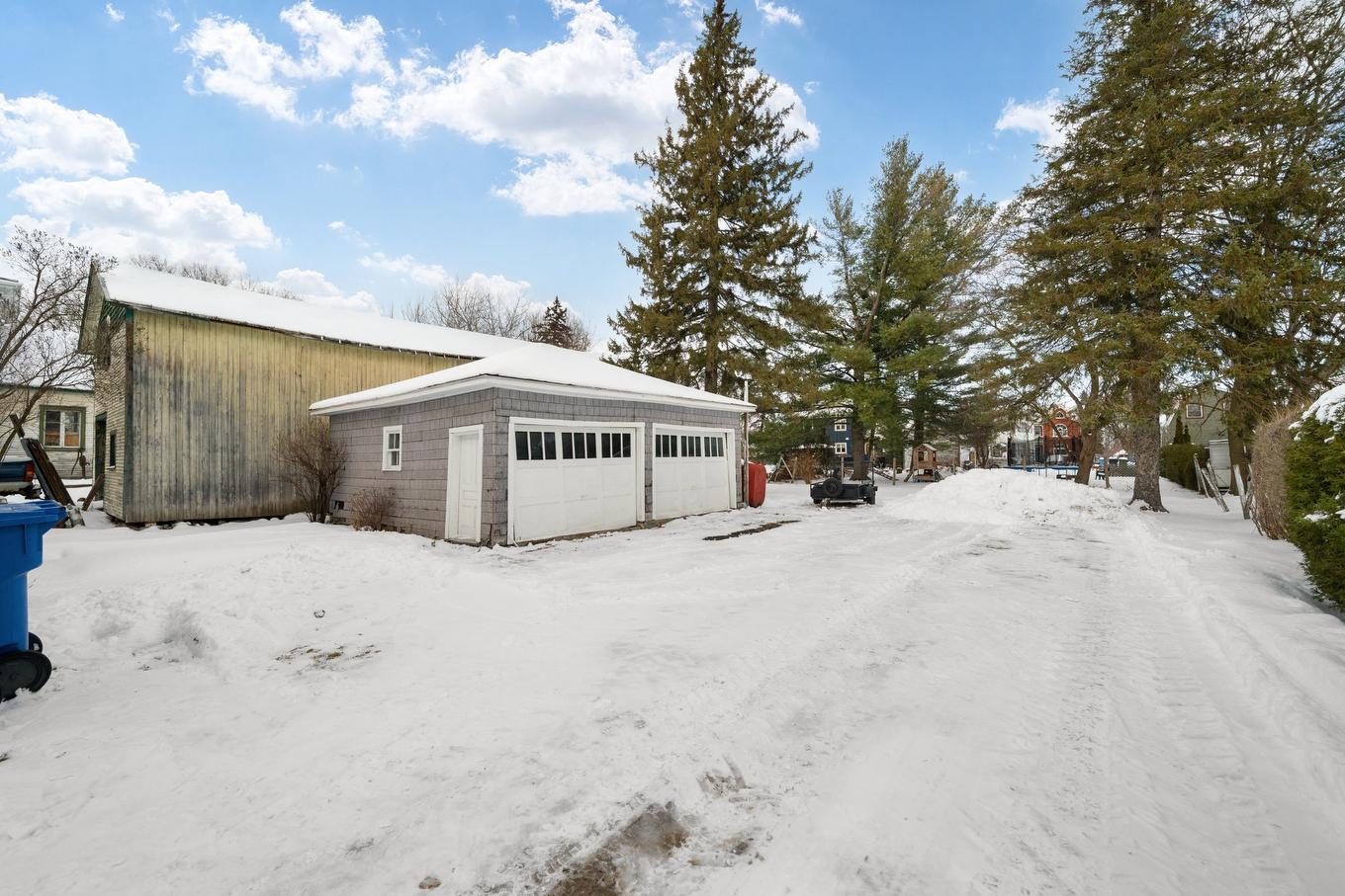 Garage - 3 Rue Bridge, Ormstown, QC - Outdoor