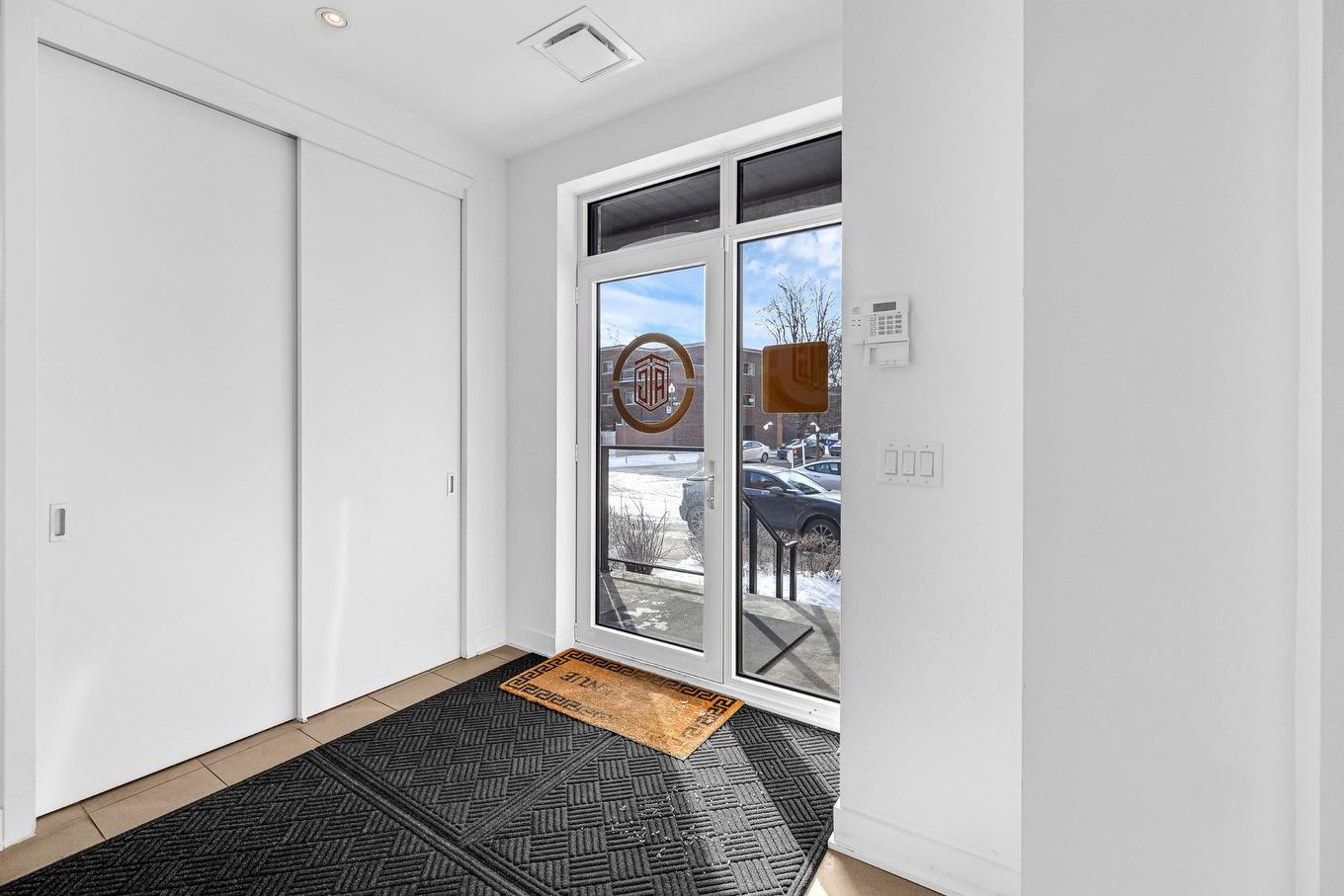 Hall d'entrée/Vestibule - 165 Av. Metcalfe, Westmount, QC - Indoor Photo Showing Other Room