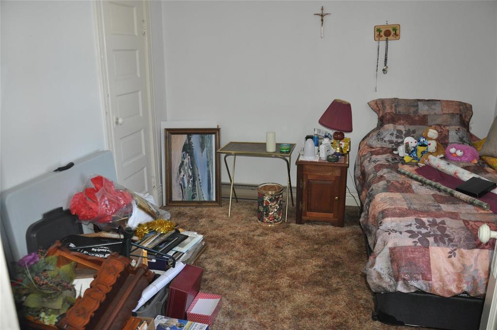 322 South Chestnut Street, Shoal Lake, MB - Indoor Photo Showing Bedroom
