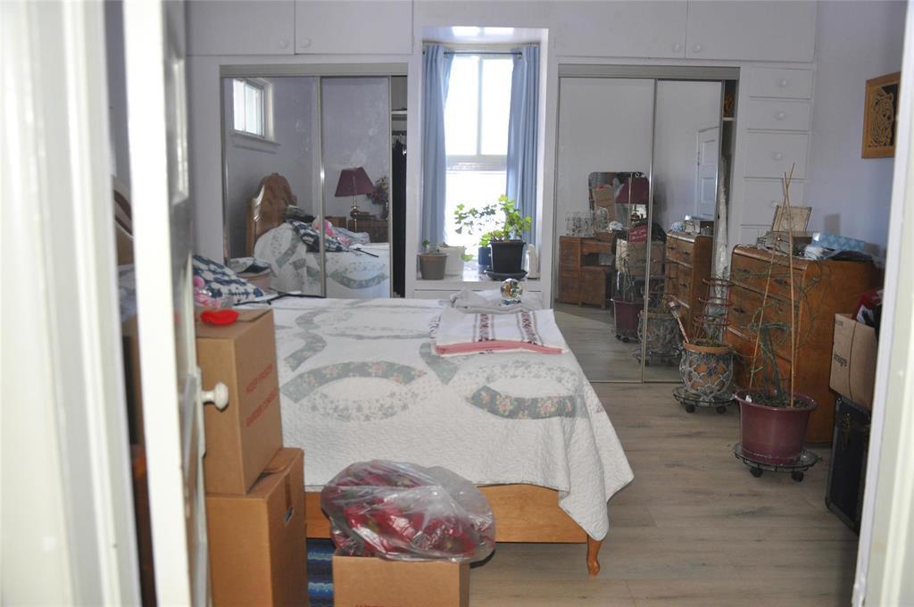 322 South Chestnut Street, Shoal Lake, MB - Indoor