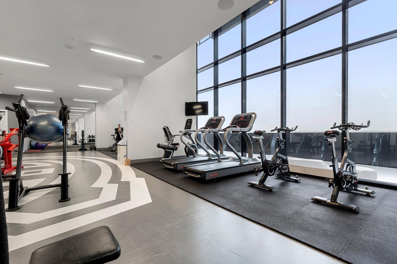 Exercise room - 1509-1288 Av. Des Canadiens-De-Montréal, Montréal (Ville-Marie), QC - Indoor Photo Showing Gym Room