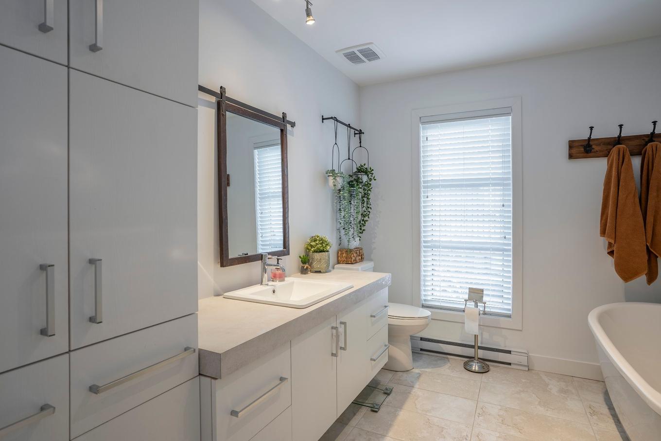 Salle de bains - 1900 165E Rue, Saint-Georges, QC - Indoor Photo Showing Bathroom