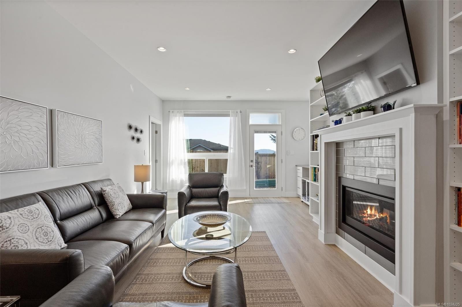 2407 Mountain Heights Dr, Sooke, BC