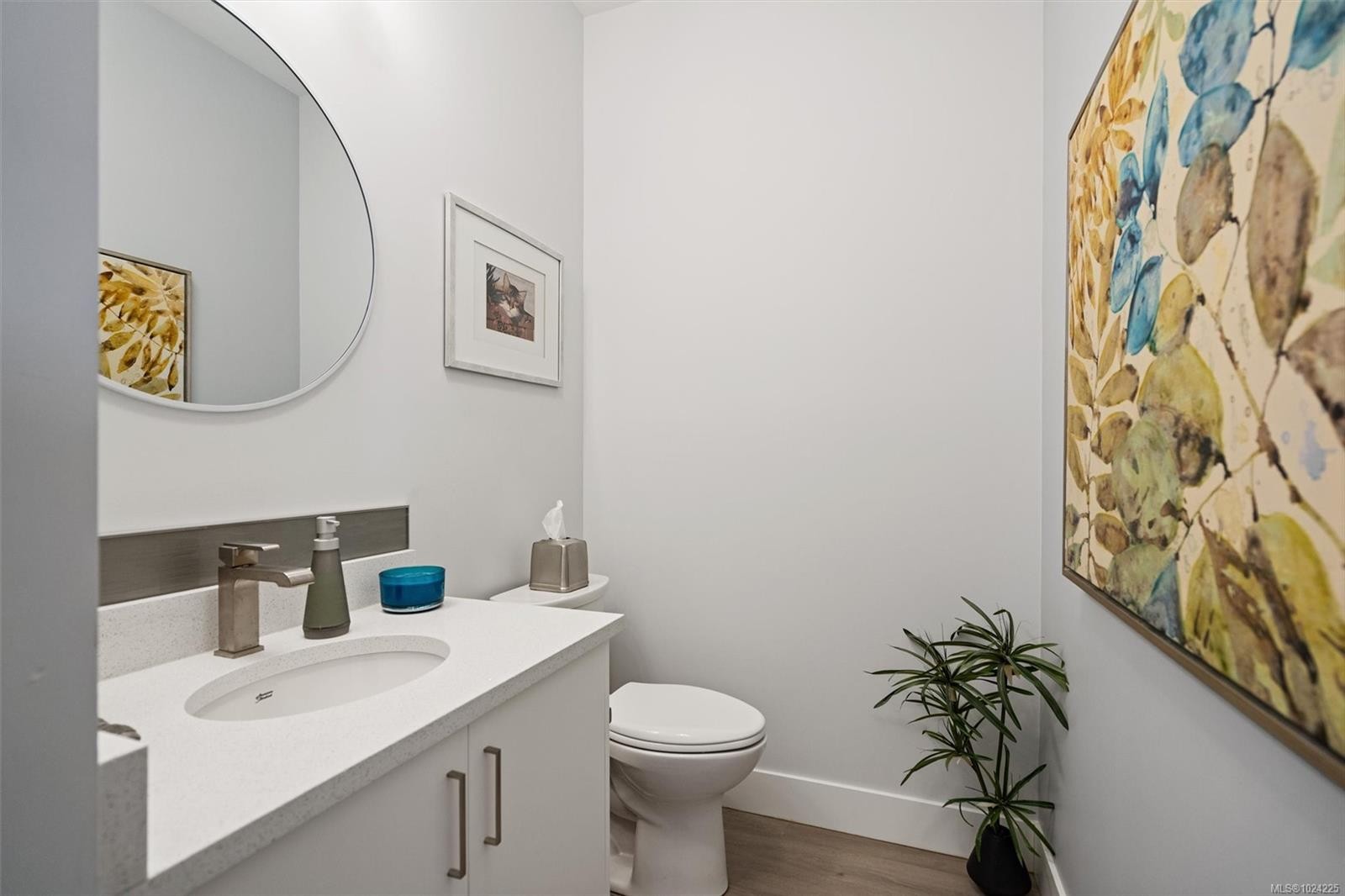 2407 Mountain Heights Dr, Sooke, BC