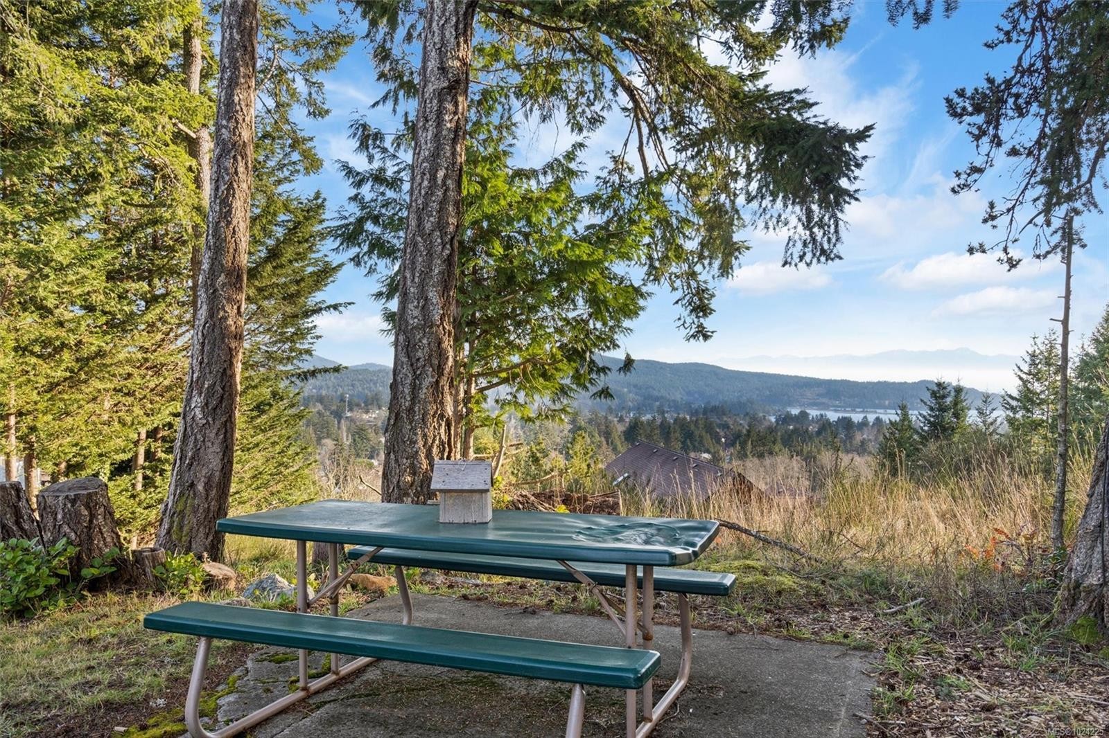 2407 Mountain Heights Dr, Sooke, BC