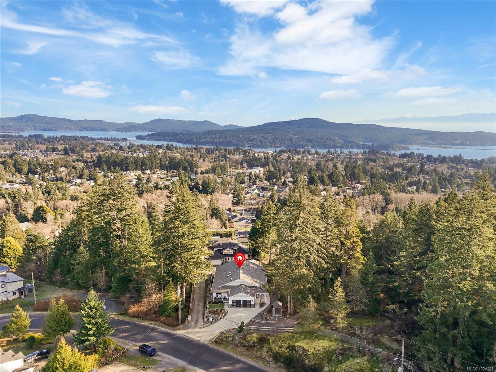 2407 Mountain Heights Dr, Sooke, BC