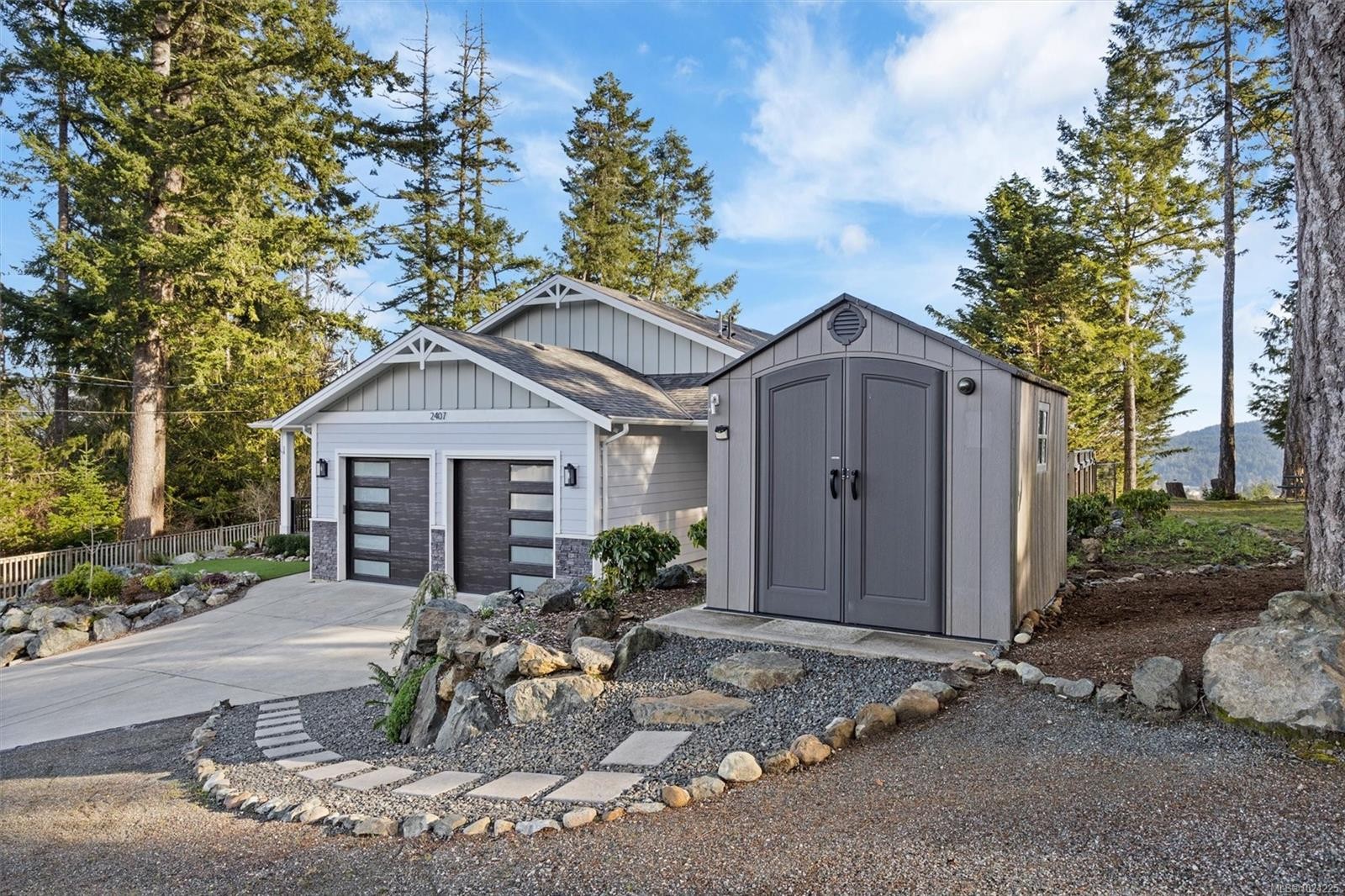 2407 Mountain Heights Dr, Sooke, BC