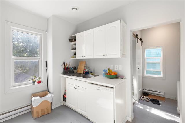 258 Cathedral Ave, Winnipeg, MB