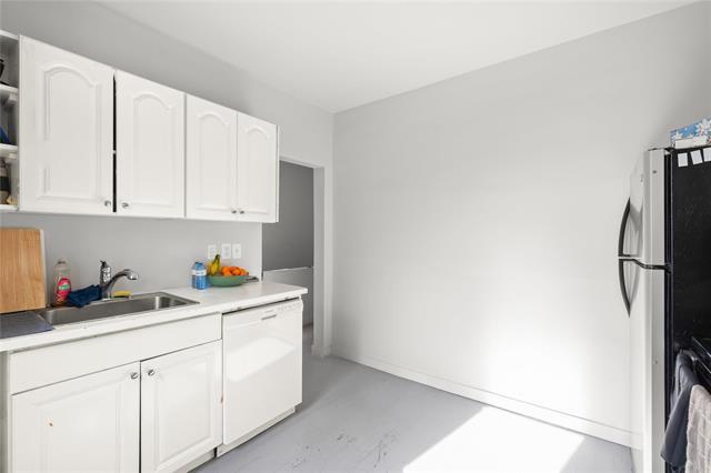 258 Cathedral Ave, Winnipeg, MB