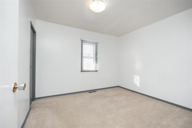 322 Kilbride Ave, Winnipeg, MB