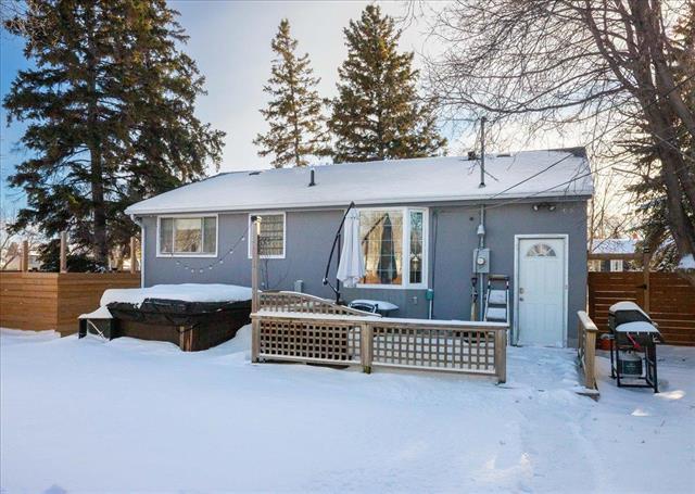 1067 Baudoux Pl, Winnipeg, MB