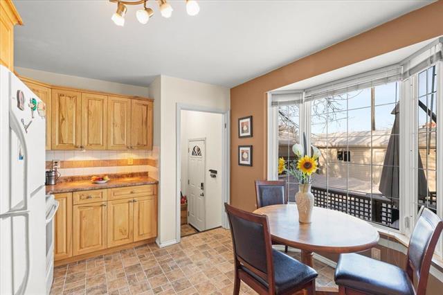 1067 Baudoux Pl, Winnipeg, MB