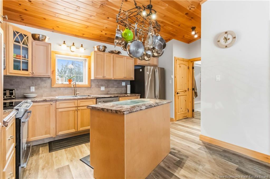 1937 Melanson Rd, Lakeburn, NB