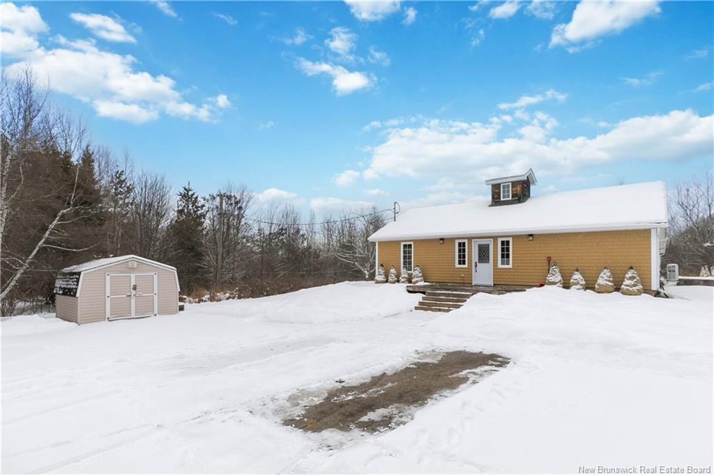 1937 Melanson Rd, Lakeburn, NB