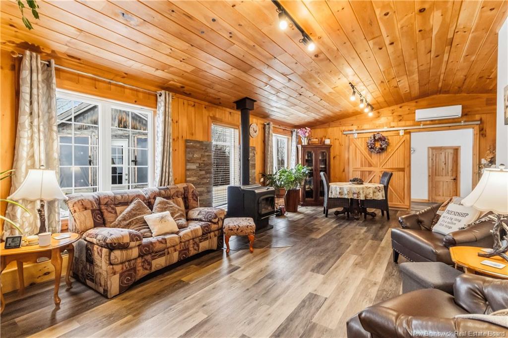 1937 Melanson Rd, Lakeburn, NB