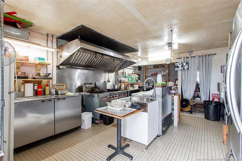 498 Champlain St, Dieppe, NB