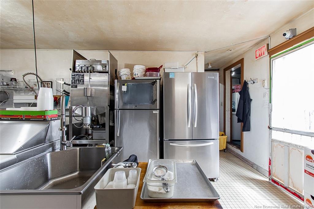 498 Champlain St, Dieppe, NB