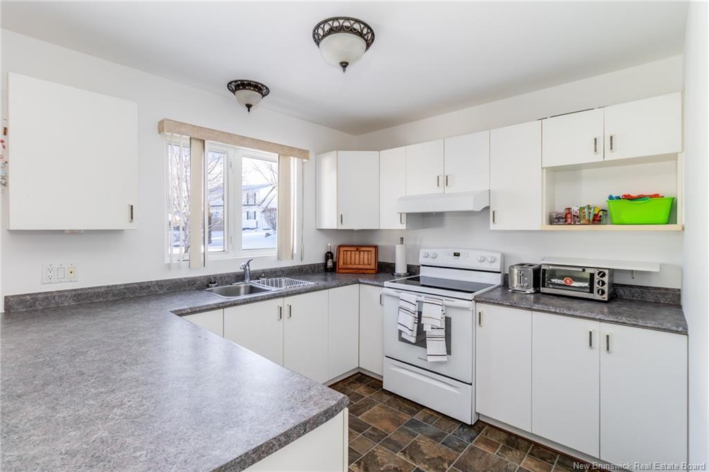 1085 Westbrook Crt, Bathurst, NB